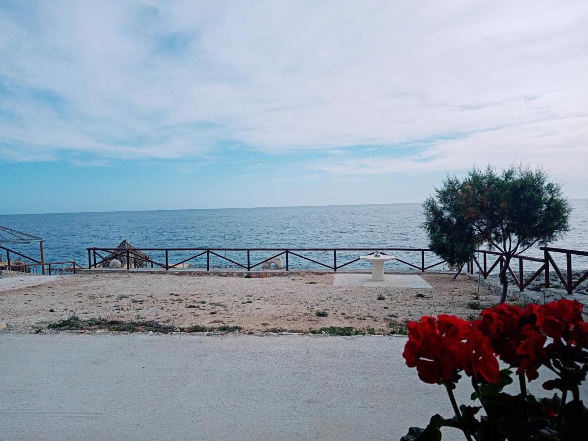 Caravan Fishing Spot Porto Roxa Agios Leon Zewnętrze zdjęcie